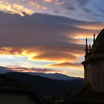 Apartment In The Center Of Granada, Nearby Alhambra