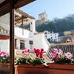 Comfortable Apartment In Granada With Air Conditioning