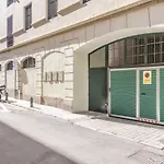 Gran Vía Apartment Granada by A3Rentals