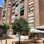 Apartamento Centro de Granada vistas fantásticas y un parking gratis