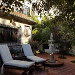 Casa con jardín GRANADA, fácil aparcamiento calle