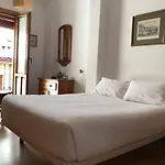 Luminous Loft In Historic Centre