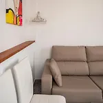 Apartamentos Óptima Mesones a 50 metros de la Catedral