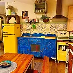 La Casa Rota de Granada