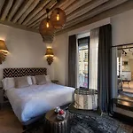 Home4u, Plaza nueva 1