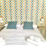 Apartamentos Cruz Granada
