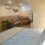 Road Sierra 95 Habitación privada con baño y zona de cocina