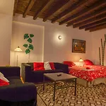 Casa Montalbán Apartamentos Turísticos