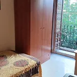 Single Room In Center Of Granada
