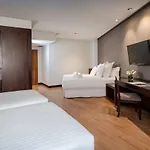 Occidental Granada
