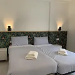 Apartamento Junto A Estacion Ave - 3 Dormitorios