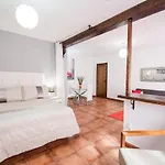 EnjoyGranada PAVANERAS - Ubicación inmejorable