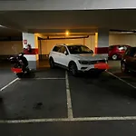 Apto de diseño centro parking calefacción aire wifi