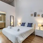 Apartamentos Granada Deluxe 3000