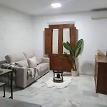 Expoholidays - Homely Apartment Granada