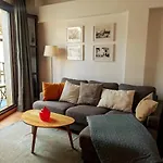 Casa Alwa. Junto al Arco de Elvira y Gran Vía. 5