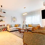Genteel Home Martinez Campos