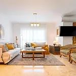 Genteel Home Martinez Campos