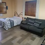 Centrico Estudio En Granada