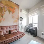 Granada Center Modern Loft