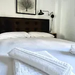 Local Granada Penthouse