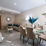 Reina Aixa- Apartamento Centro
