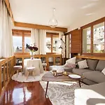 Chezmoihomes Alhambra Penthouse
