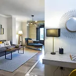 Elegant Town Hall Apartment With Views