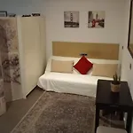 Apartaesdudio San Juan De Los Reyes