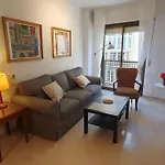 Acogedor Y Centrico Con Parking