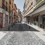 Tuguest Postigo I Catedral Apartment - Free Parking