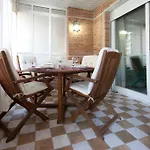 Gorgeous Apartment Free Parking In The Building