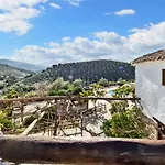 Elegant Villa In Granada With Pool And Garden
