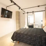 H&H Suite Oasis Granada