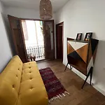 Cosy House, Sunny Terrace, Amazing Views & Outdoor Bathtub!