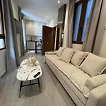 Suspiro 102 Cosmopolitan Loft