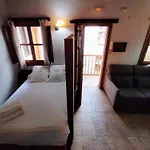 Apartamentos Turísticos Alhambra