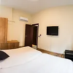 Apartamentos Reyes Católicos