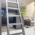 H&H Suite Santa Paula