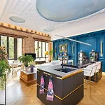 Granada Art Gallery Loft