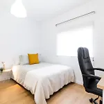 Centro Y Confort Junto A Corte Ingles