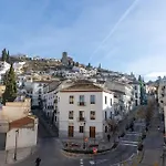 Casco Histórico Alhacaba Arco Elvira Centro