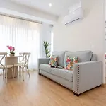 Genteel Home Santo Cristo