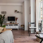 Tuguest Placeta Silleria