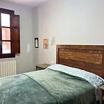 Home4U Centro Granada