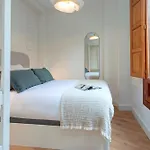 Genteel Home Bib Rambla IV