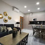 Suites Gran Via Capilla Real