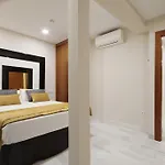 Suites Gran Via Capilla Real