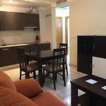 Jardines Del Triunfo Apartment