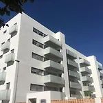 Ciencias Forum Apartment by A3Rentals
